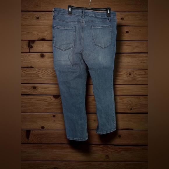 Simply Vera Vera Wang Mid-Rise Slim Straight Blue Jeans Size 14 (EUC) - Picture 6 of 9